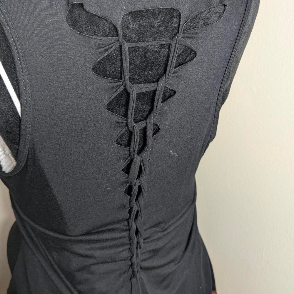 Black sleeveless top with cross design XLarge - Picture 6 of 8